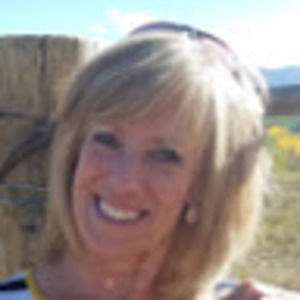 Meet your Posher, Carla